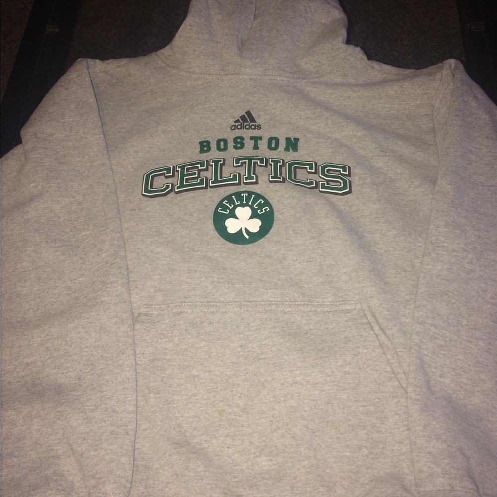Boston Celtics Adidas (youth) Hoodie & T-shirt.